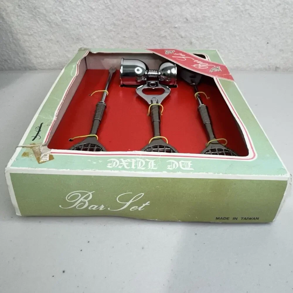 De Luxe Bar Set Tennis Racquet Bottle Opener Condiment Stick Spoon Peg Measure